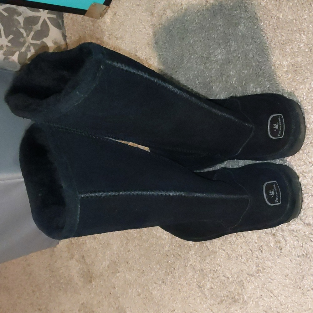 Bearpaw Black Boots Tall